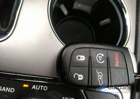 2020 Jeep Grand Cherokee Altitude 4X4 from USA, damaged, VIN 1C4RJFAG7LC435023